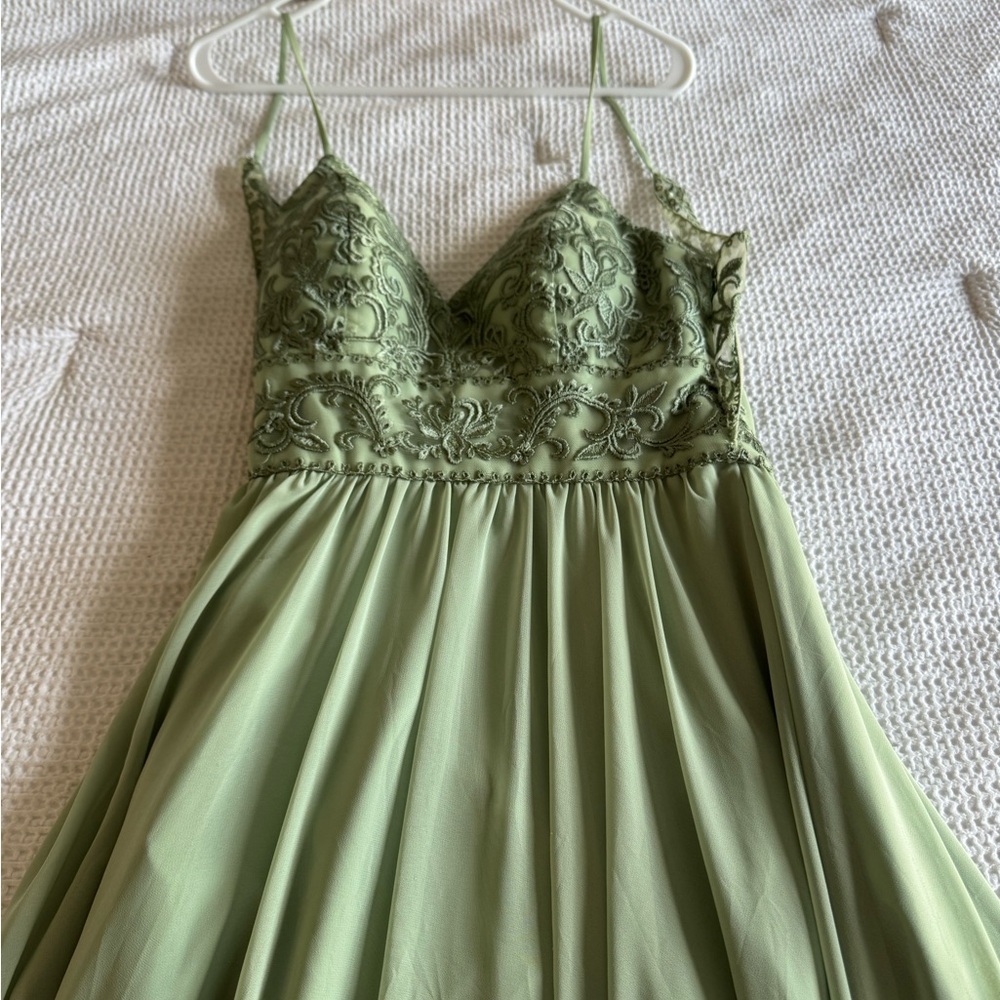 Elegant Green Bridesmaid Dress